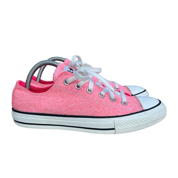 Converse Sneakers Size W9 M7 All Star Low Top Pink Shoes‎ - Picture 1 of 11